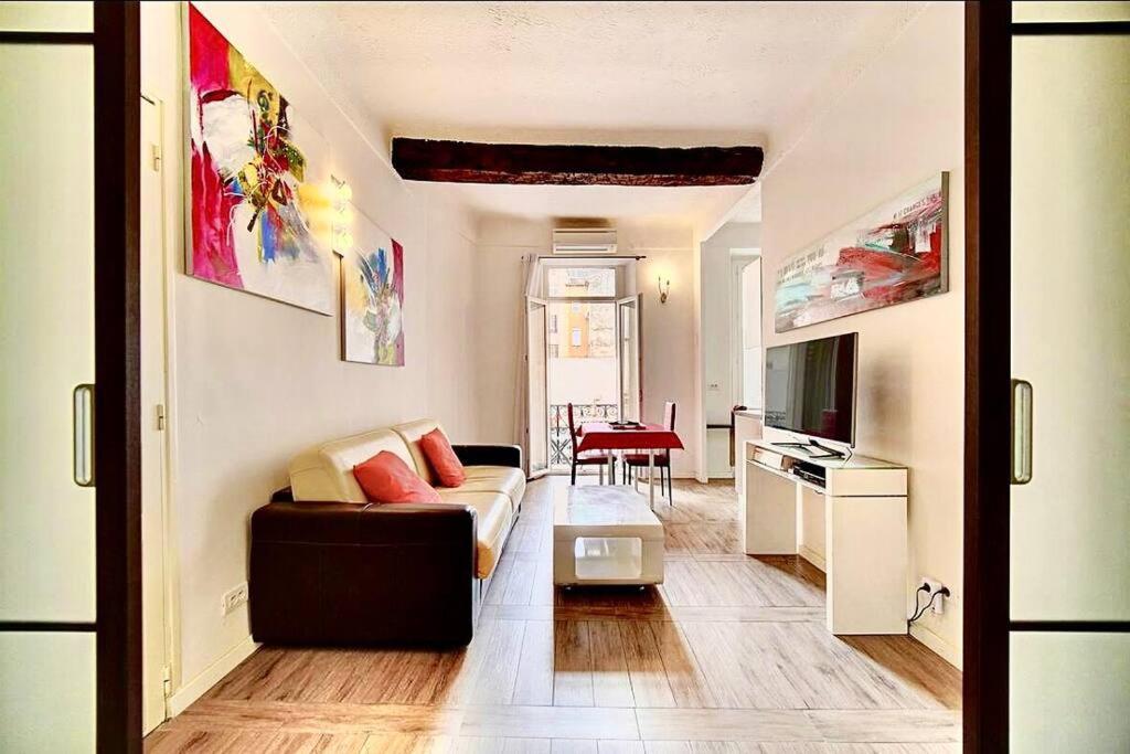 Apartment 1 - 41h3 *
