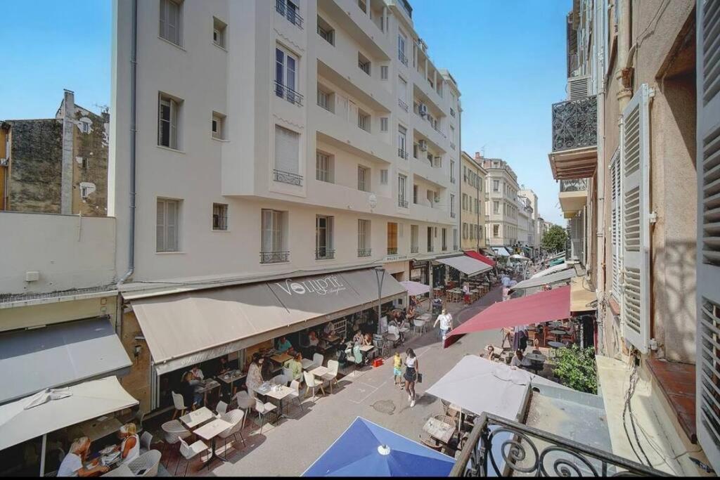 1 - 41h3 Apartment *